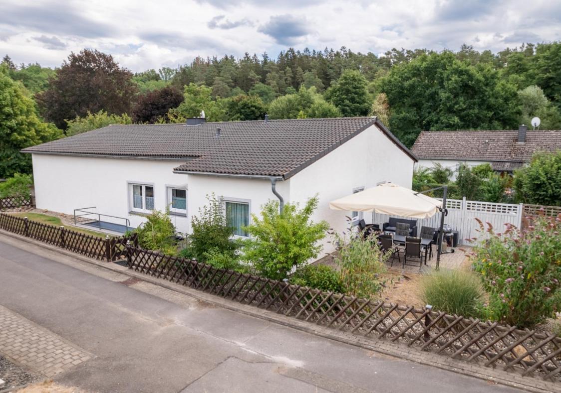 Ferienhaus Hunsrueckliebe Liederbach  Eksteriør billede